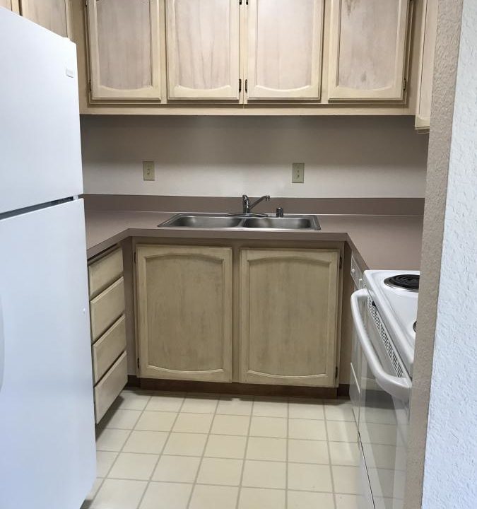 Birchwood Avenue TH Corporate Apartments