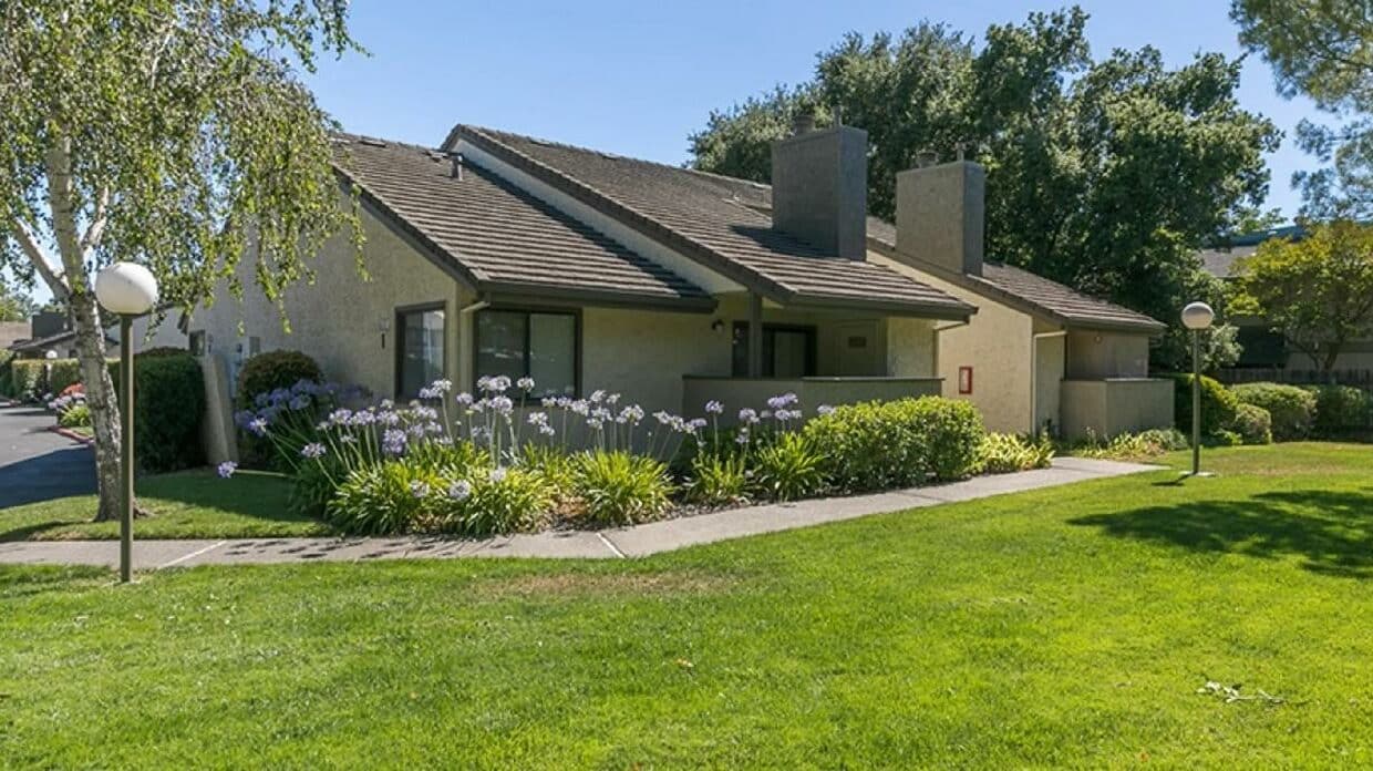 Cowell 2 TH Corporate Apartments